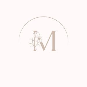Meet your Posher, Mia
